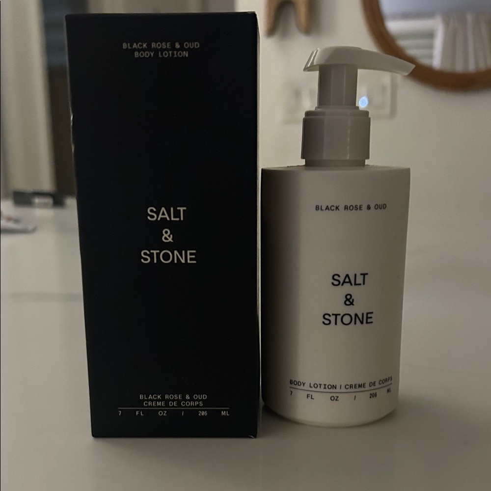Salt & Stone Black Rose & Oud Body Lotion - Picture 3 of 3